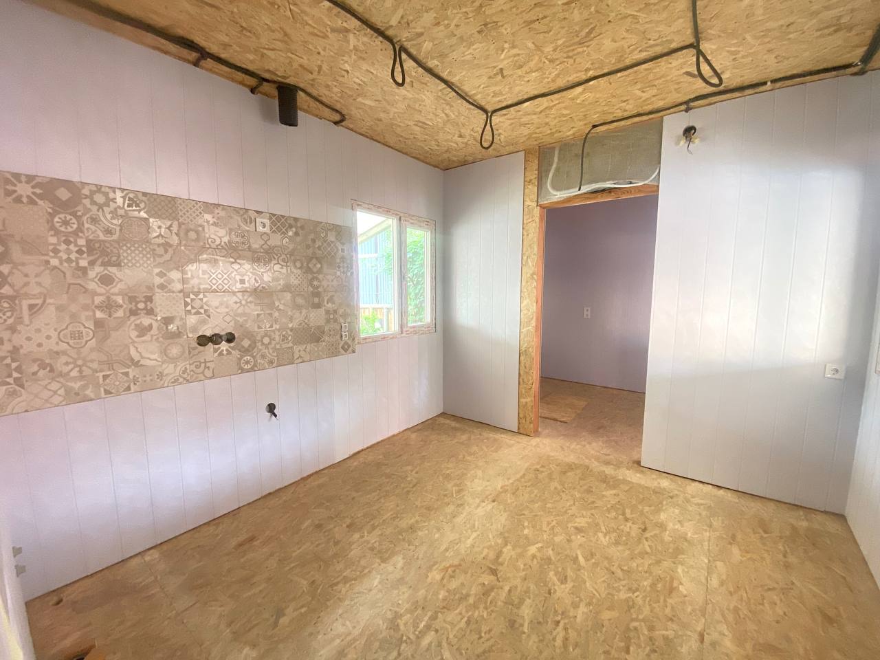 Украинским семьям раздадут комфортные домики: как они выглядят и кто получит жилье